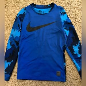 Nike Pro HydroWarm Fitted Top Boy’s Large -Blue